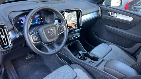 Volvo XC40 2.0 B3 G Core Auto