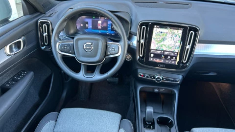 Volvo XC40 2.0 B3 G Core Auto