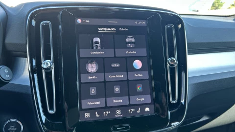 Volvo XC40 2.0 B3 G Core Auto