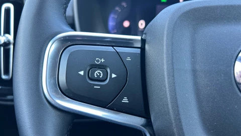 Volvo XC40 2.0 B3 G Core Auto