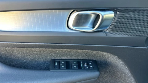Volvo XC40 2.0 B3 G Core Auto
