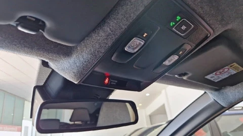 Renault Captur techno Eco-G 100cv (74 kW)