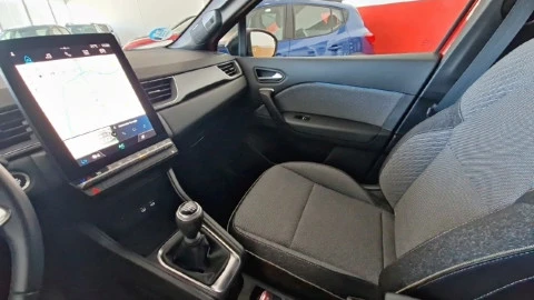 Renault Captur techno Eco-G 100cv (74 kW)