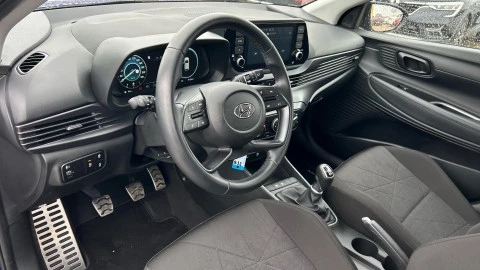 Hyundai Bayon 1.0 TGDI 74kW (100CV) 48V Maxx