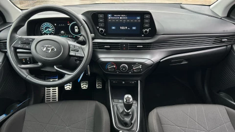 Hyundai Bayon 1.0 TGDI 74kW (100CV) 48V Maxx