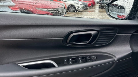 Hyundai Bayon 1.0 TGDI 74kW (100CV) 48V Maxx