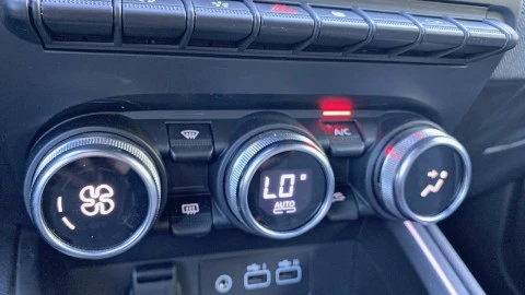 Renault Clio techno Eco-G 100cv (74kW)