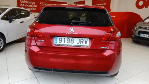 Peugeot 308 5p Allure 2.0 BlueHDi 150 EAT6