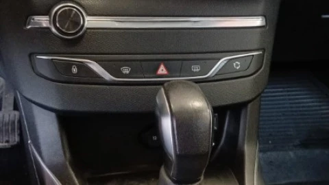 Peugeot 308 5p Allure 2.0 BlueHDi 150 EAT6