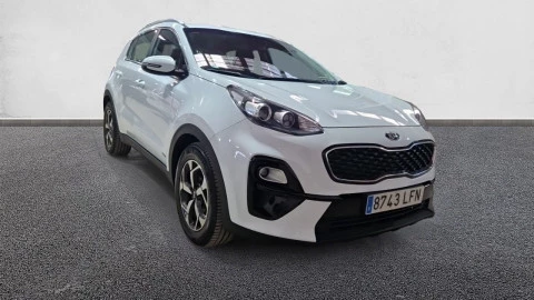 Kia Sportage 1.6 MHEV Business 100kW (136CV) 4x4