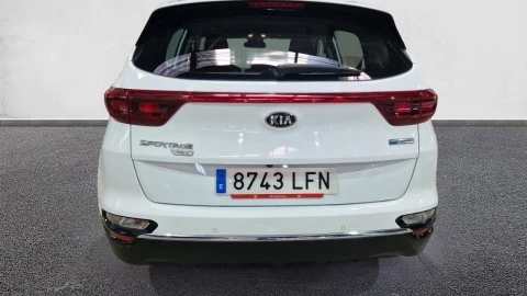 Kia Sportage 1.6 MHEV Business 100kW (136CV) 4x4