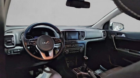 Kia Sportage 1.6 MHEV Business 100kW (136CV) 4x4