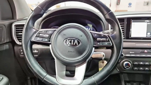 Kia Sportage 1.6 MHEV Business 100kW (136CV) 4x4