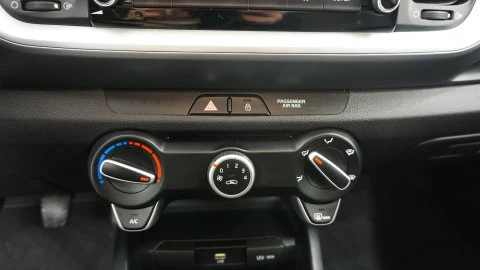 Kia Stonic 1.0 T-GDi 74kW (100CV) MHEV iMT Drive