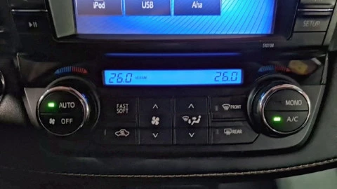 Toyota Rav4 2.5l hybrid 2WD Advance