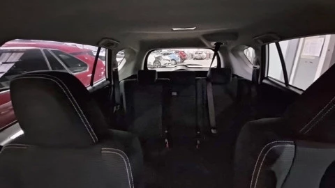 Toyota Rav4 2.5l hybrid 2WD Advance