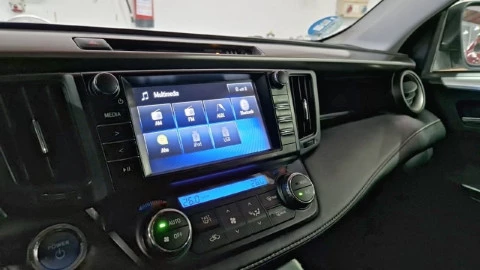 Toyota Rav4 2.5l hybrid 2WD Advance