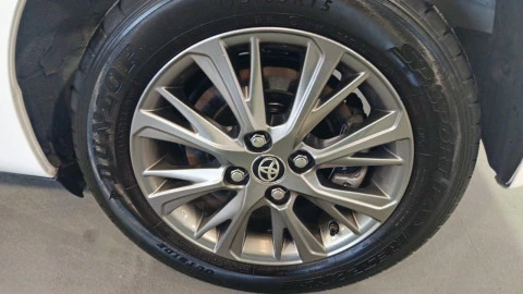 Toyota Yaris 1.5 100H Active