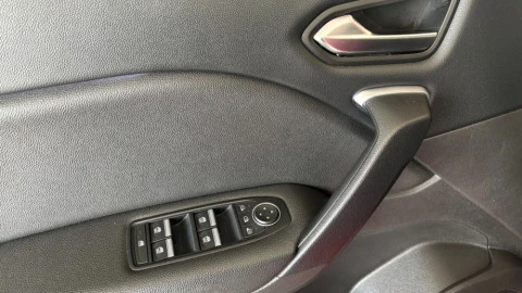 Renault Captur Fast Track