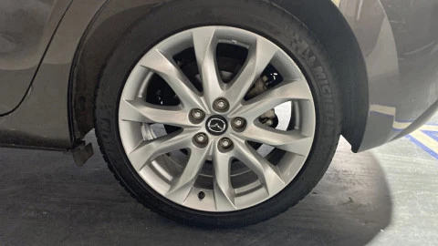 Mazda3 2.0 GE 120 MT Luxury