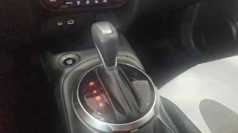 Nissan Juke DIG-T 84 kW (114 CV) DCT 7V N-Connecta