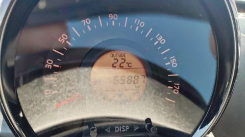 Toyota Aygo 1.0 70 x-play