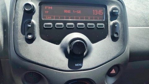 Toyota Aygo 1.0 70 x-play