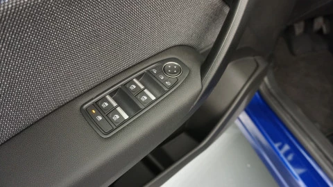 Renault Captur techno TCe 67kW (90CV)