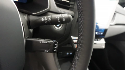Renault Captur techno TCe 67kW (90CV)