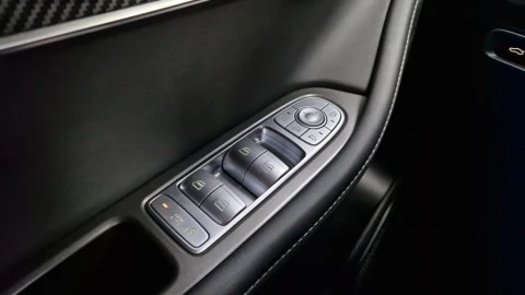 EBRO S700 1.6 TGDI Luxury 7 DCT