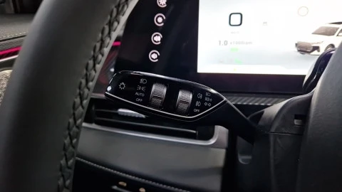 EBRO S700 1.6 TGDI Luxury 7 DCT