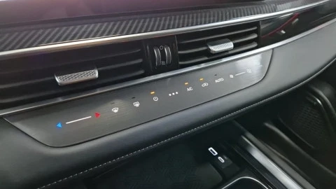 EBRO S700 1.6 TGDI Luxury 7 DCT