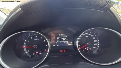 Kia Ceed 1.0 T-GDi 74kW (100CV) Concept