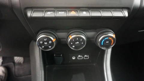 Renault Captur CAPTUR TCE EQUILIBRE 67KW 5P