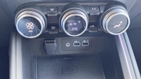 Renault Clio Techno TCe 90 (67kw)