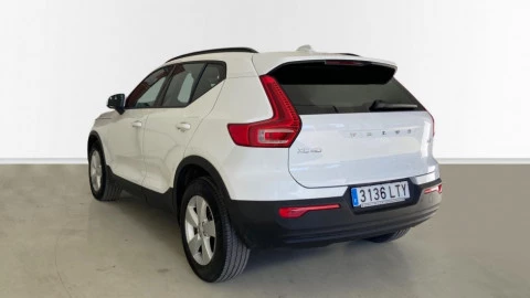 Volvo XC40 1.5 T2 Momentum Core Auto