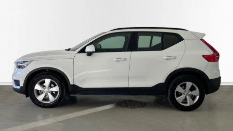 Volvo XC40 1.5 T2 Momentum Core Auto