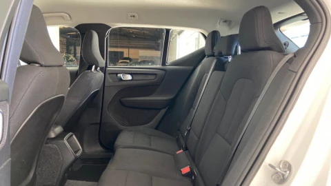 Volvo XC40 1.5 T2 Momentum Core Auto