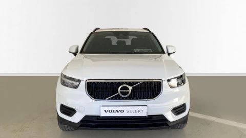 Volvo XC40 1.5 T2 Momentum Core Auto