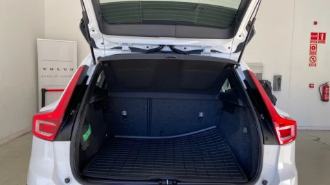 Volvo XC40 1.5 T2 Momentum Core Auto