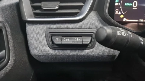 Renault Clio Techno E-Tech full hybrid 145 (103kw)