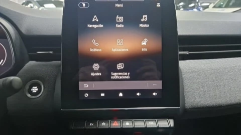 Renault Clio Techno E-Tech full hybrid 145 (103kw)