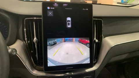 Volvo XC60 2.0 B5 G MHEV Core Auto AWD