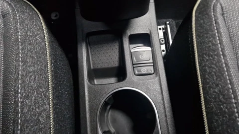 Renault Captur techno Eco-G 100cv (74 kW)