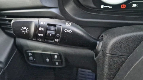 Hyundai Bayon 1.0T 66kW (90CV) Black Line