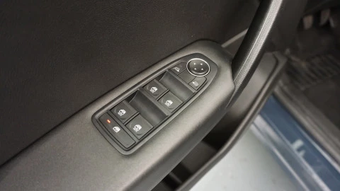 Renault Captur equilibre TCe 67kW (90CV)