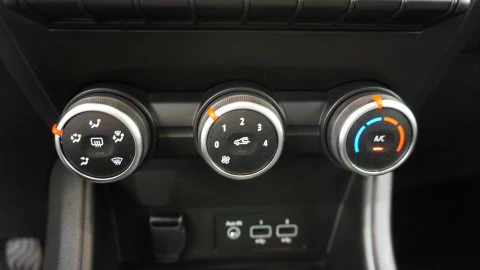 Renault Captur equilibre TCe 67kW (90CV)