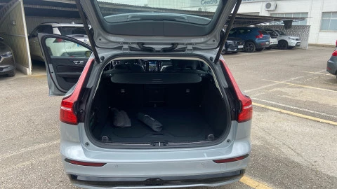 Volvo V60 2.0 B4 (D) Plus Dark Auto