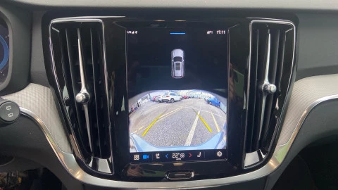 Volvo V60 2.0 B4 (D) Plus Dark Auto