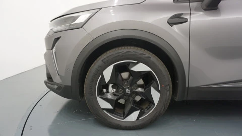 Renault Captur techno Eco-G 100cv (74 kW)